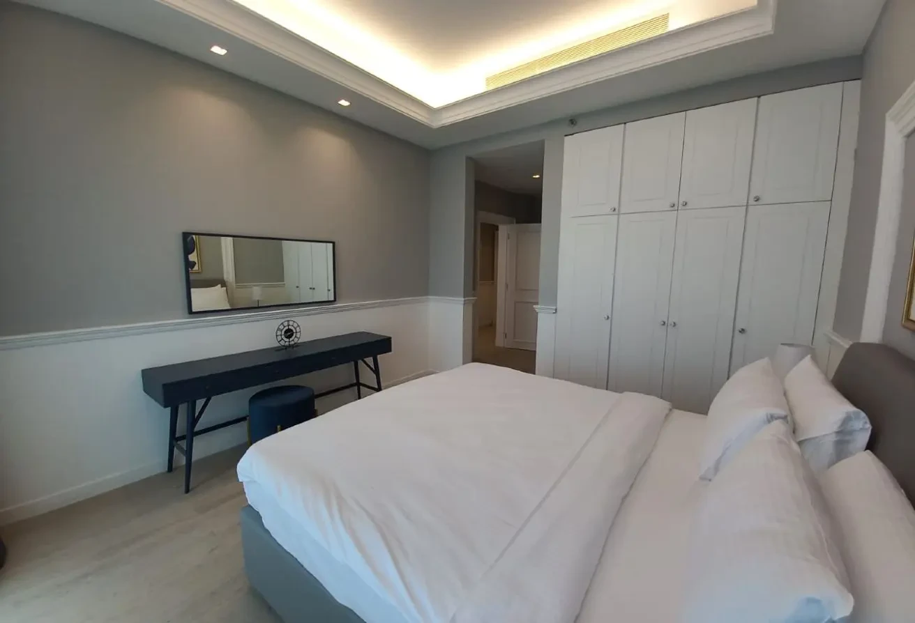 LUXURIOUS 1BHK APARTMENT IN DOHA | FULLY FURNISHED - Apartment in Al Sadd Road