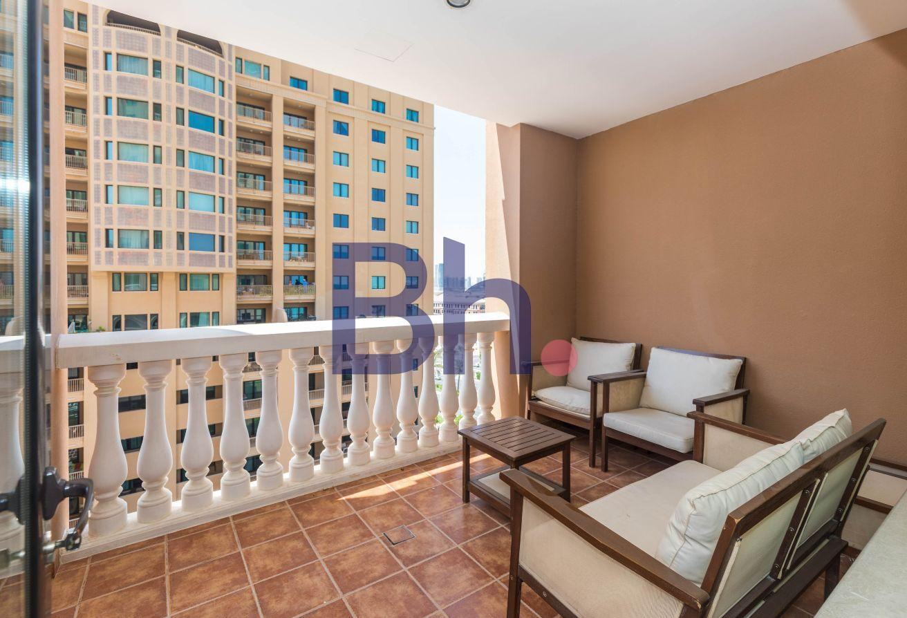 SEMI-FURNISHED APARTMENT FOR SALE IN PORTO ARABIA