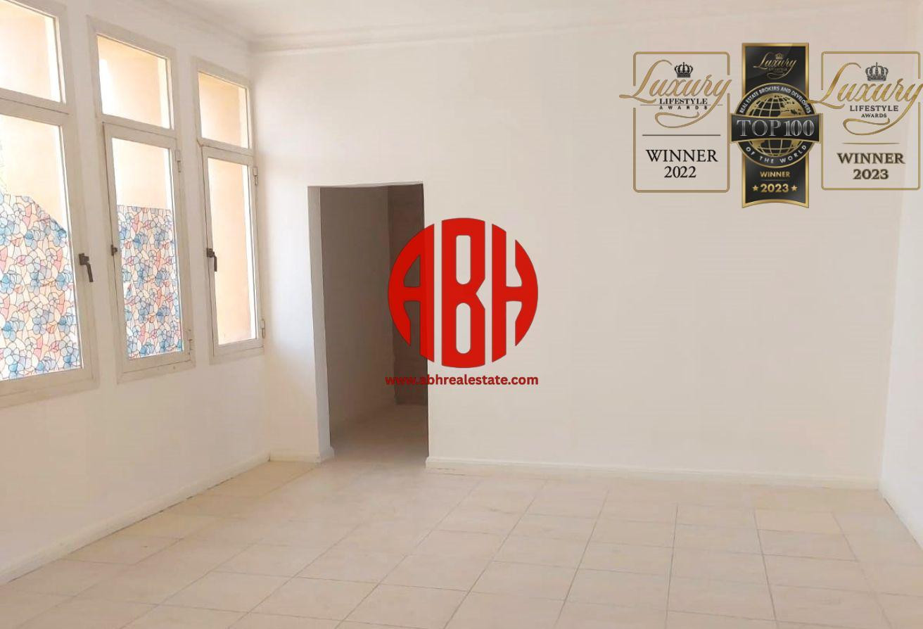 STAND ALONE VILLA | HUGE 4 BR + MAJLIS | BOOK NOW! - Villa in Street 871
