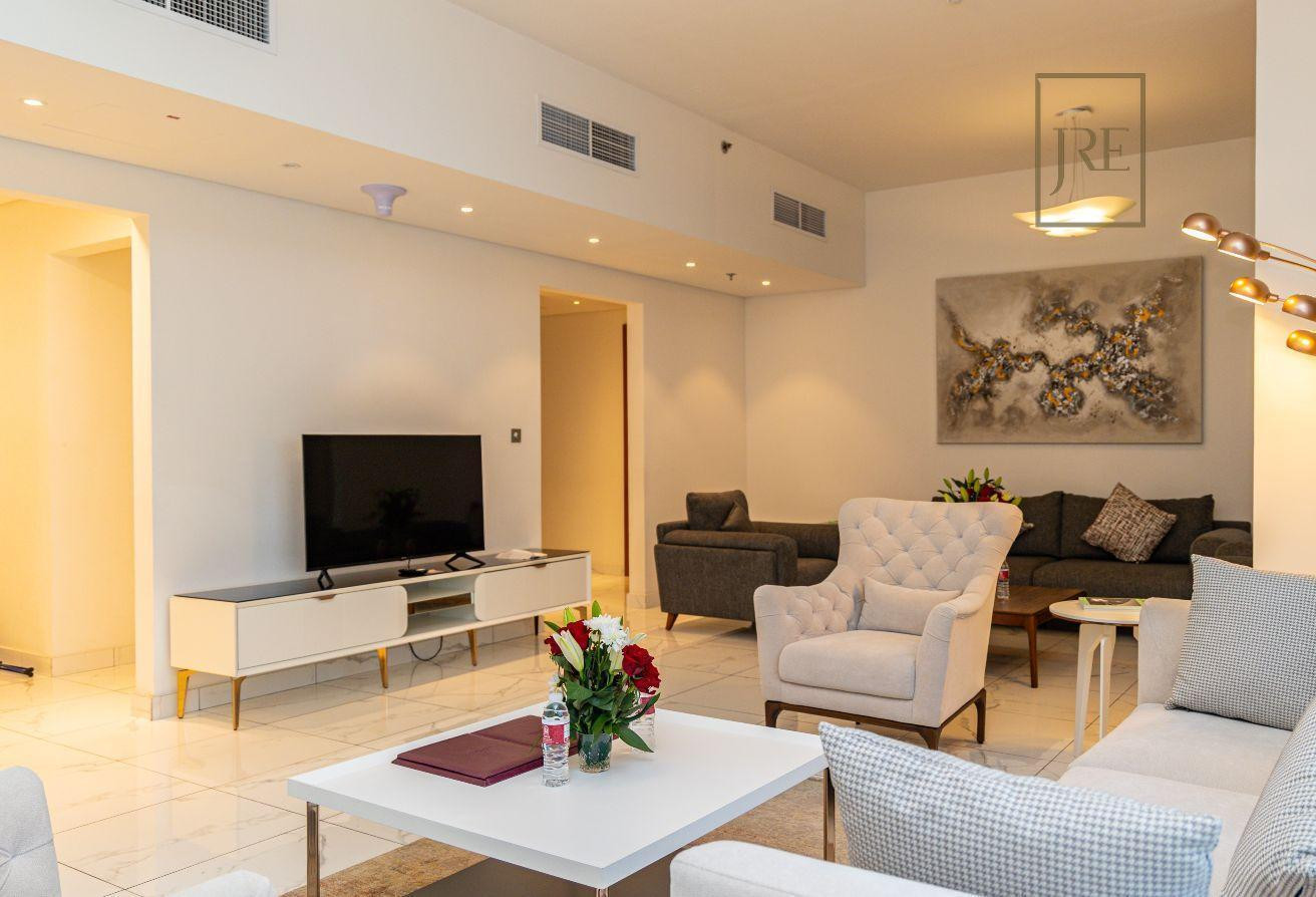 Fully Furnished 3Bedroom+Maids Prime Area West Bay - Apartment in West Bay