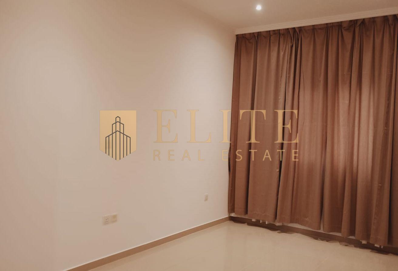 Spacious 2-BR Semi-Furnished Apartment in Al Nasr - Apartment in Al Nasr Street