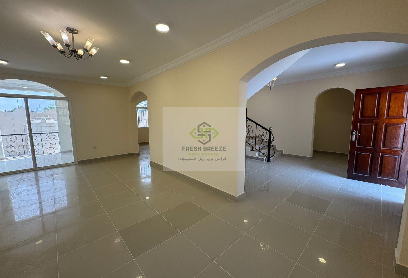 018976 - Villa in Al Gharrafa