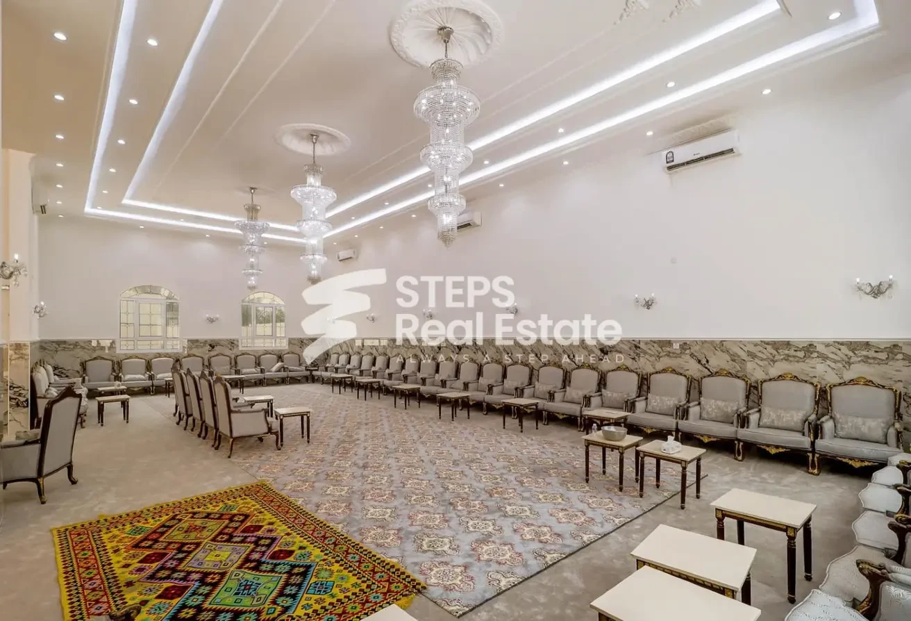 14BR Furnished Villa with Spacious Yard for Sale - Villa in Rawdat Rashid