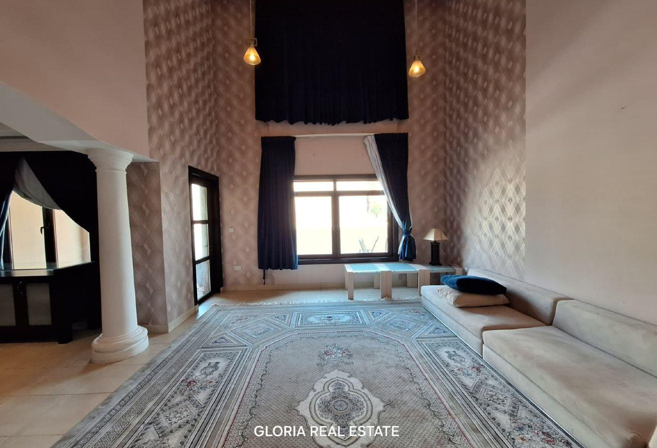 Best Price|4BHK Townhouse In The Pearl w\Pool+Gym - Townhouse in East Porto Drive