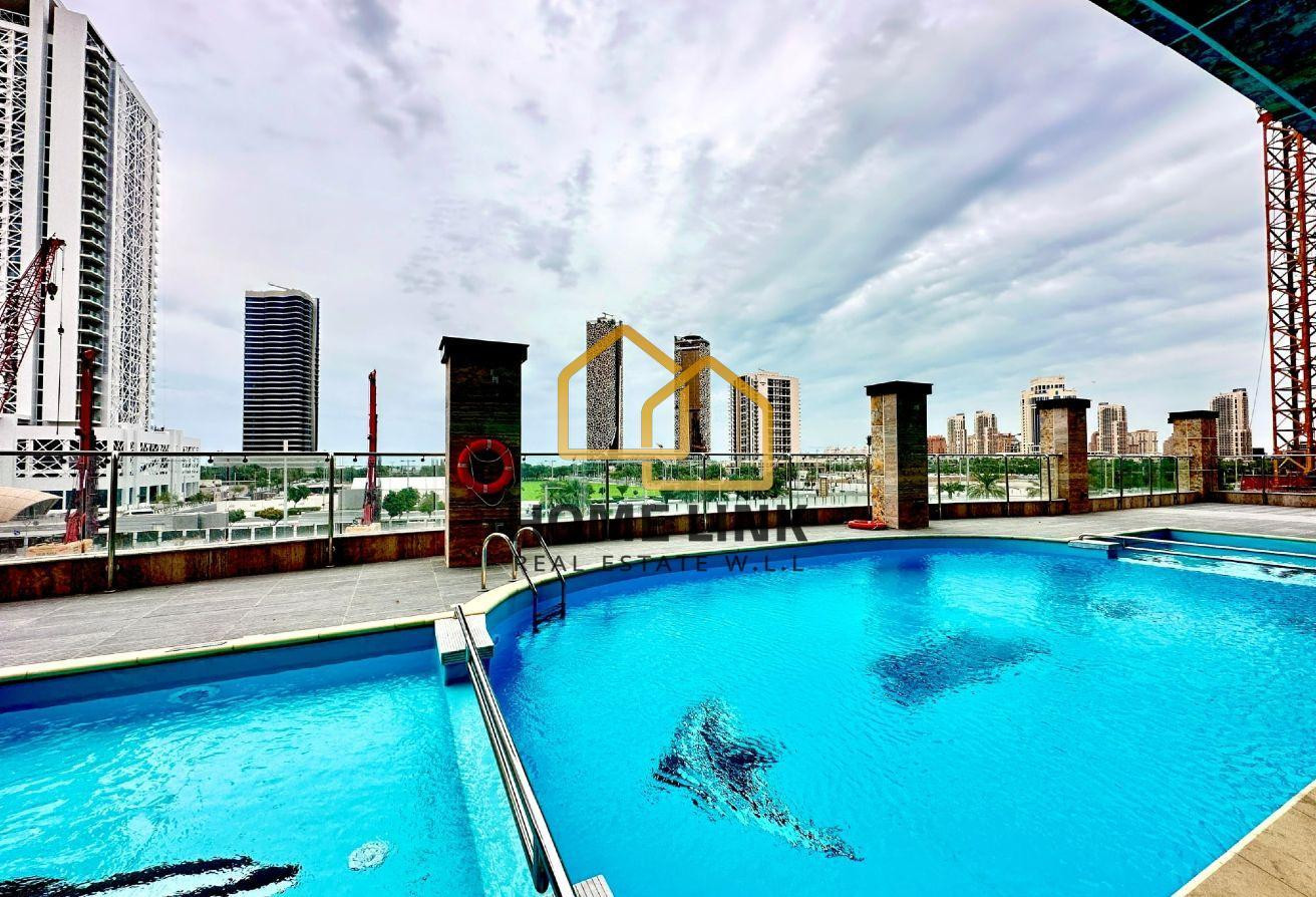 NEW LUXURY SEA VIEW 2BHK APT WITH BALCONY