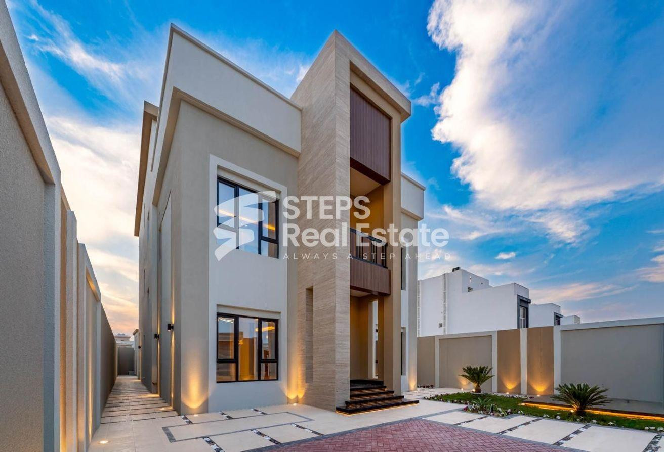 Luxurious 7BHK Villa for Sale in Al Nuaija - Villa in Al Nuaija Street