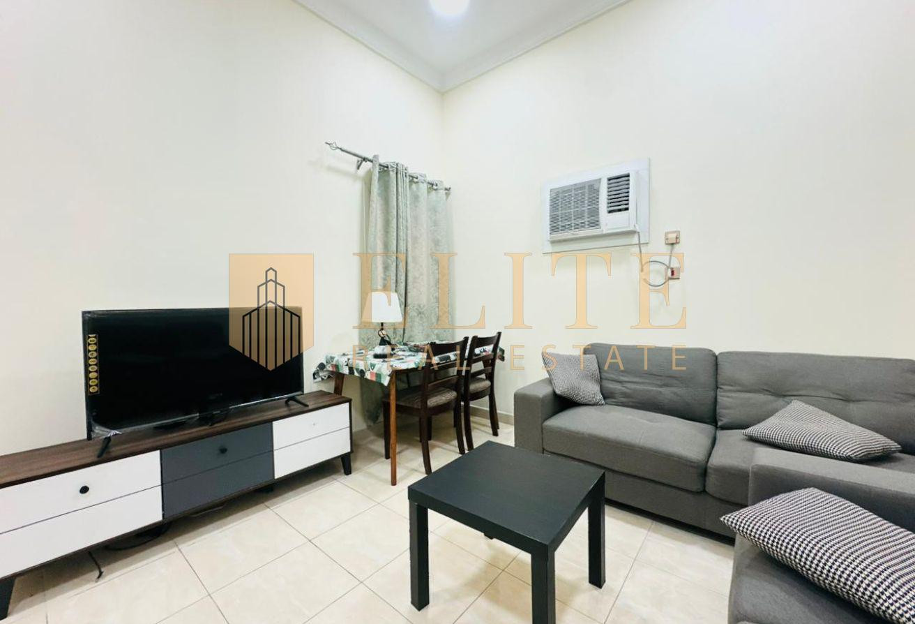 Fully Furnished 2 BHK Apartment | Prime Location - Apartment in Madinat Khalifa Building 58
