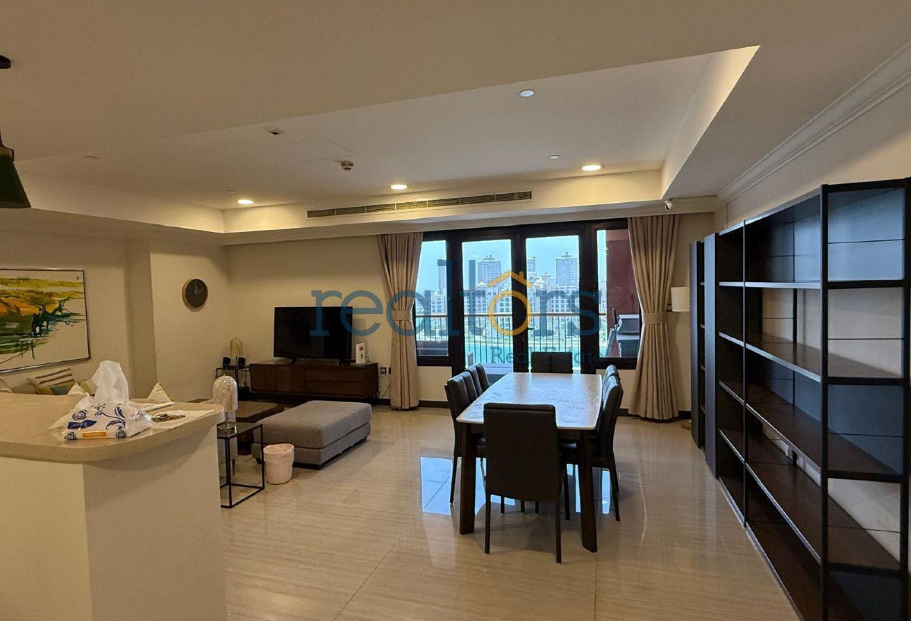 AMZ Price | Direct Marina 2-Bedroom Apartment
