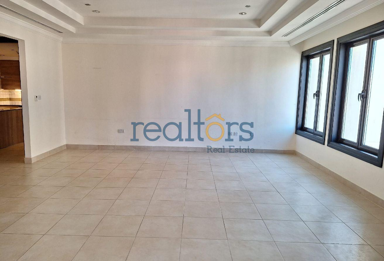 Great view!! 3 bedroom plus maid room apartment - Apartment in Tower 6