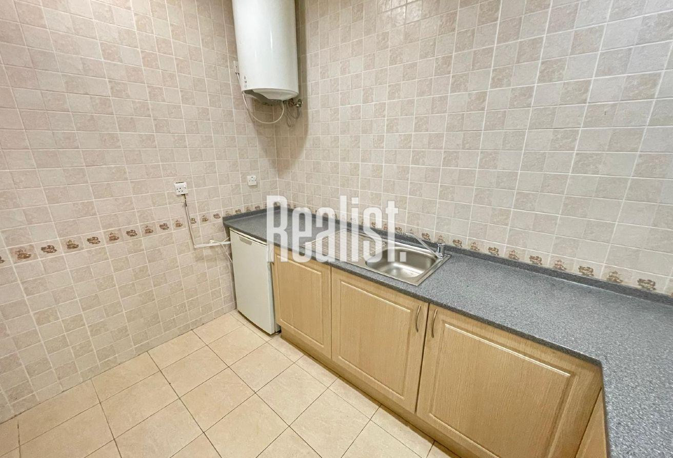 SPACIOUS 3 BEDROOM COMPOUND VILLA WITH SHARED POOL - Compound Villa in Ain Khaled