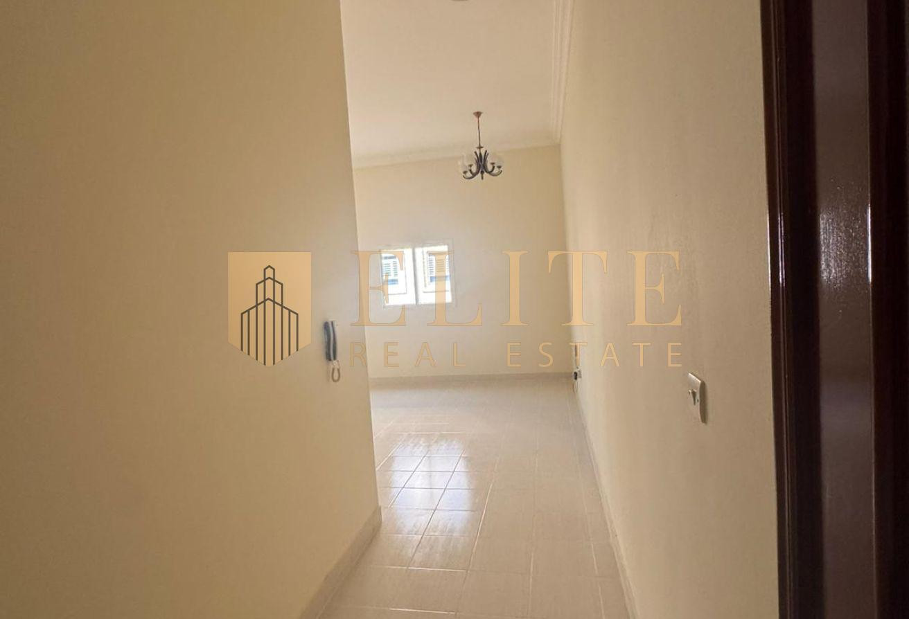FAMILY-FRIENDLY SPACIOUS UF 2BHK APARTMENT