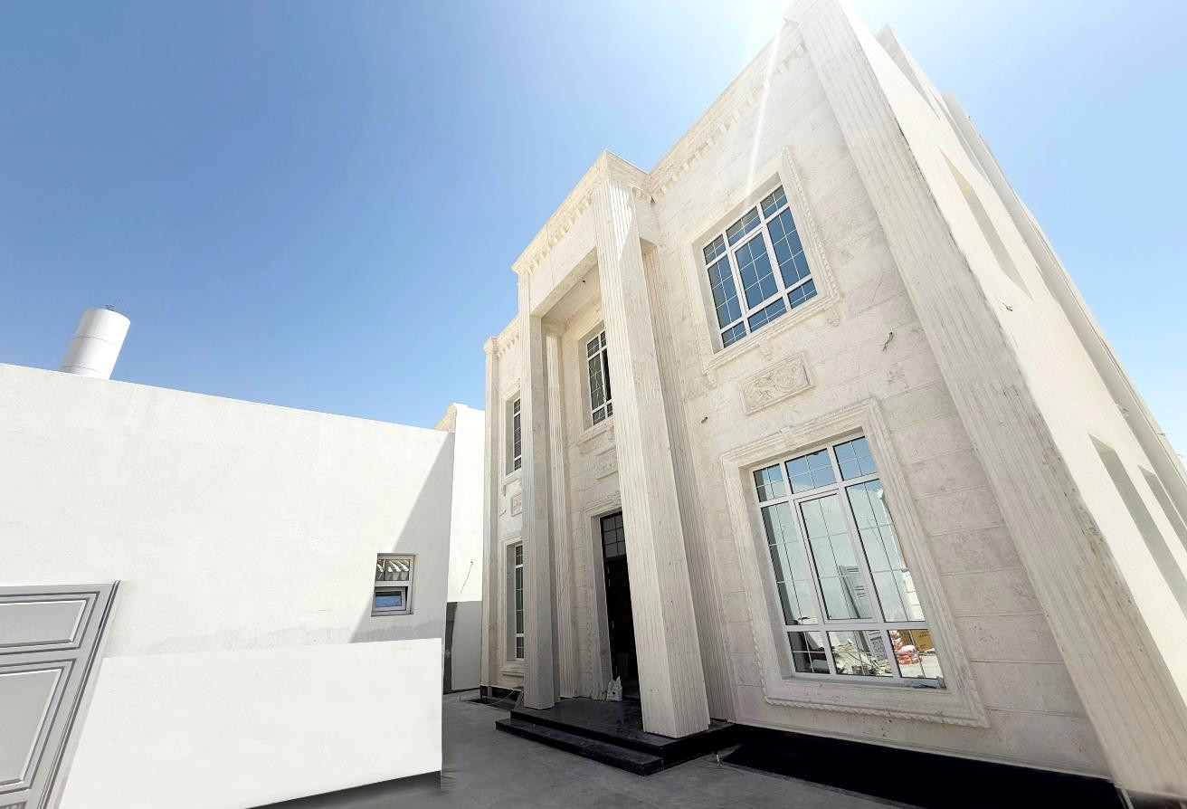 LUXURY BIG 9BR SA VILLA IN PRIME LOCATION - Villa in Al Kharaitiyat