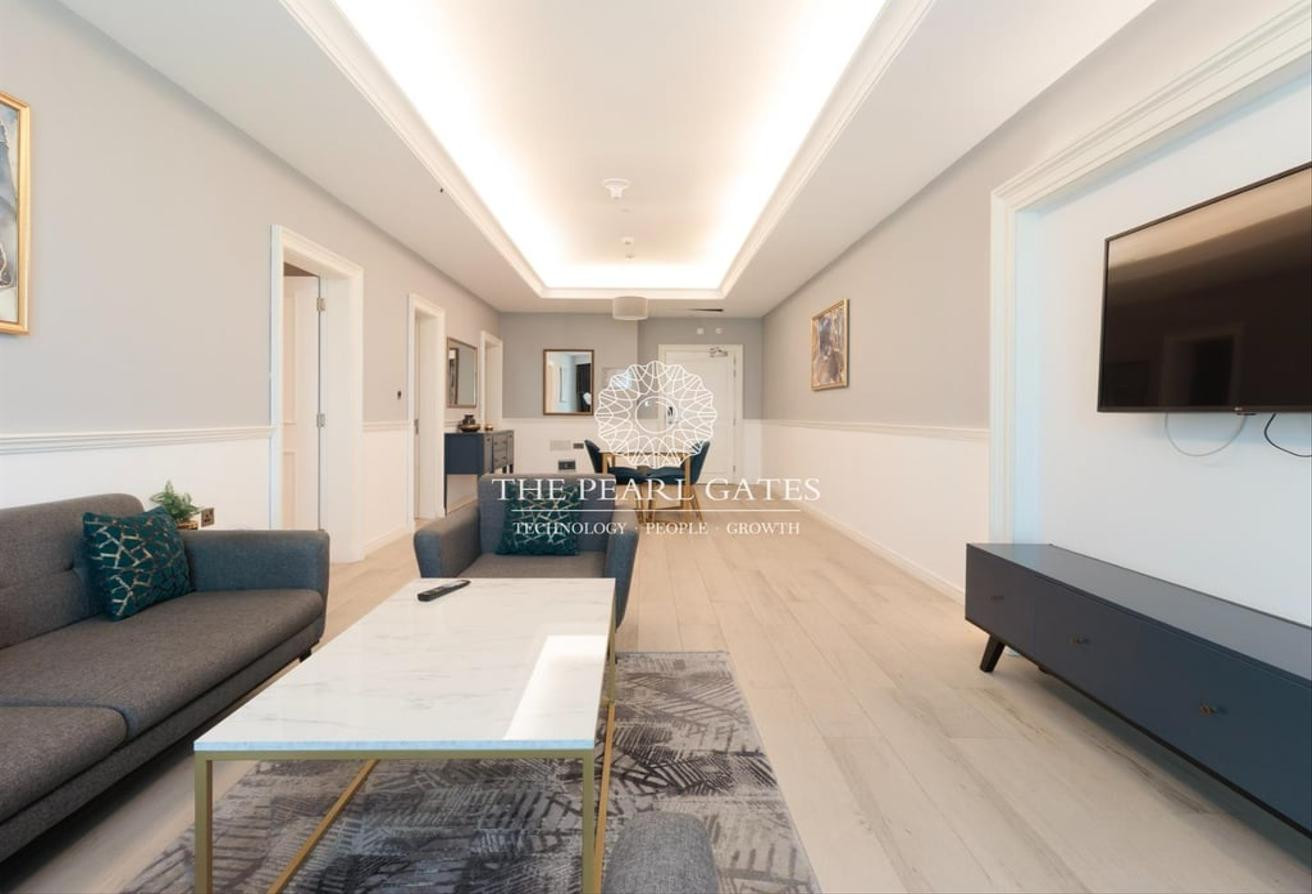 Premium 1 Bedroom | High Floor | Furnished - Apartment in Bin Al Sheikh Towers
