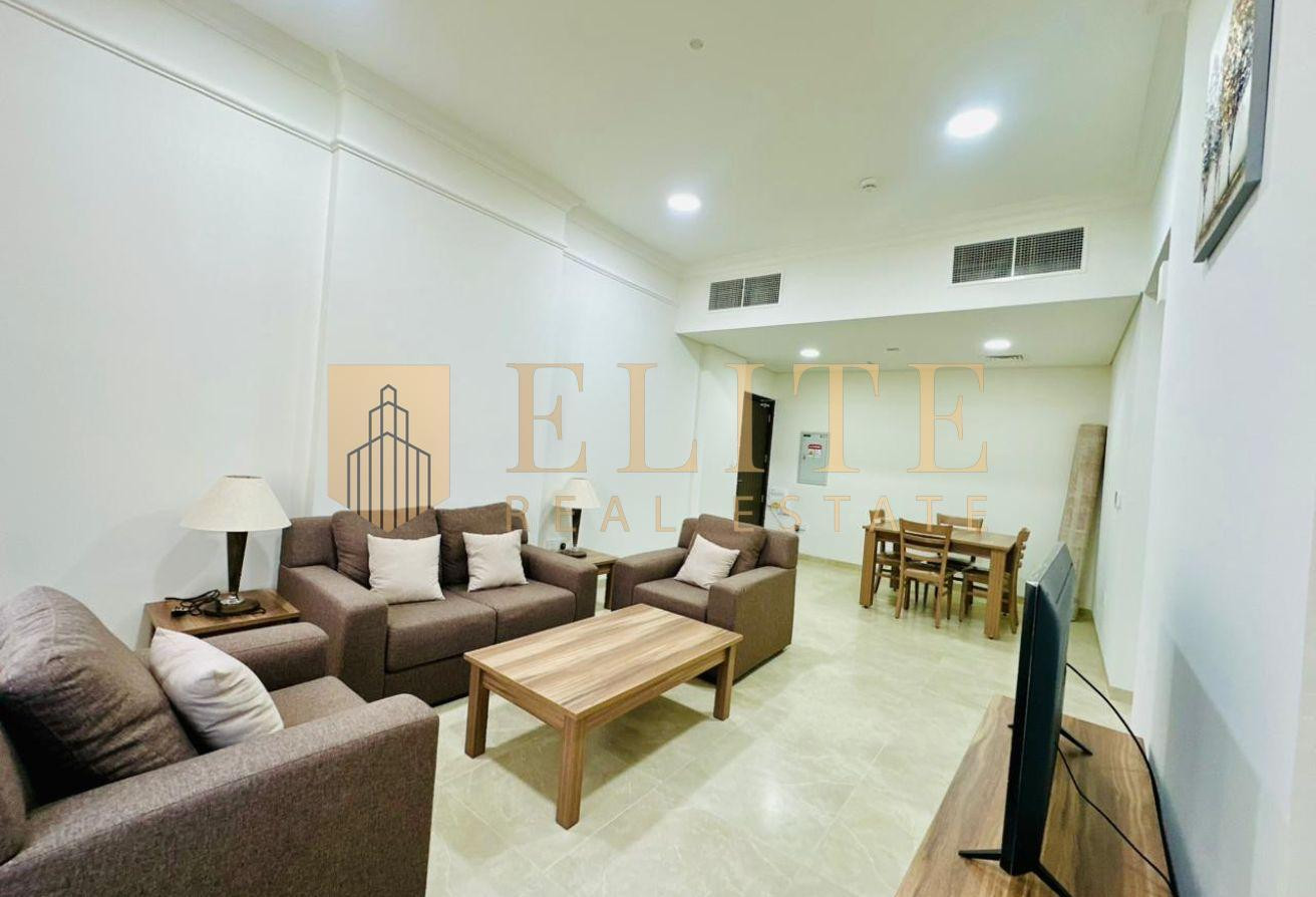 Luxury Brand New 2BR Near West Walk |2 Months Free - Apartment in Al Waab Street