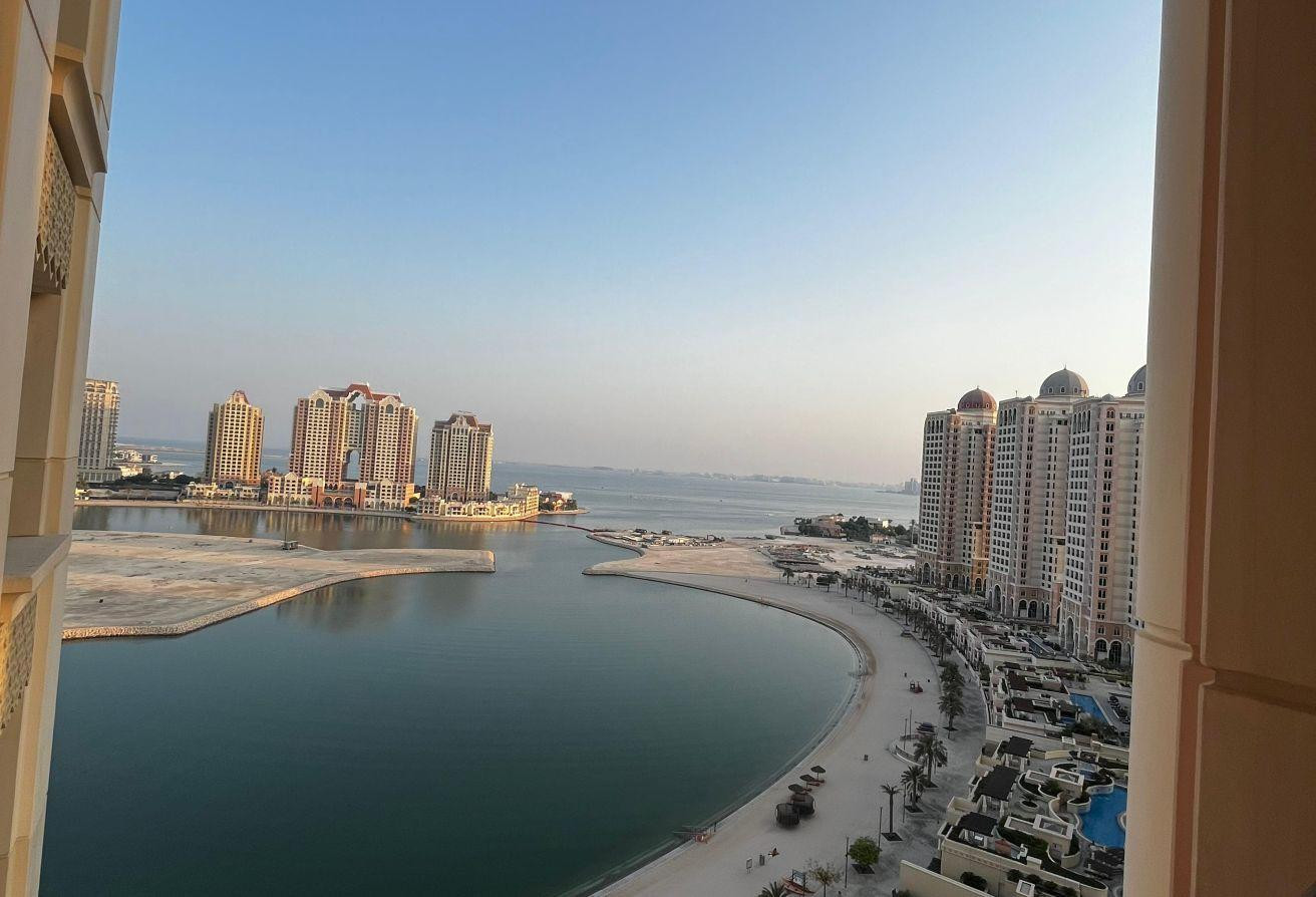 1BR Hotel Apt | Full Marina View | Housekeeping - Hotel Apartments in Viva East