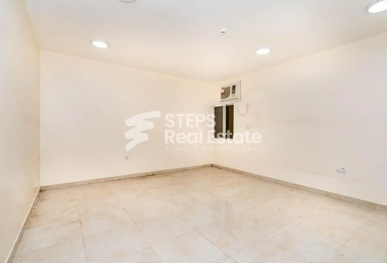 Rooms for Staff Accommodation for Rent - Labor Camp in Umm Salal Ali
