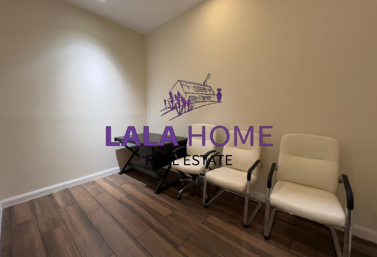 Spacious 1BR apartment + office | F-F | Balcony - Apartment in Floresta Gardens