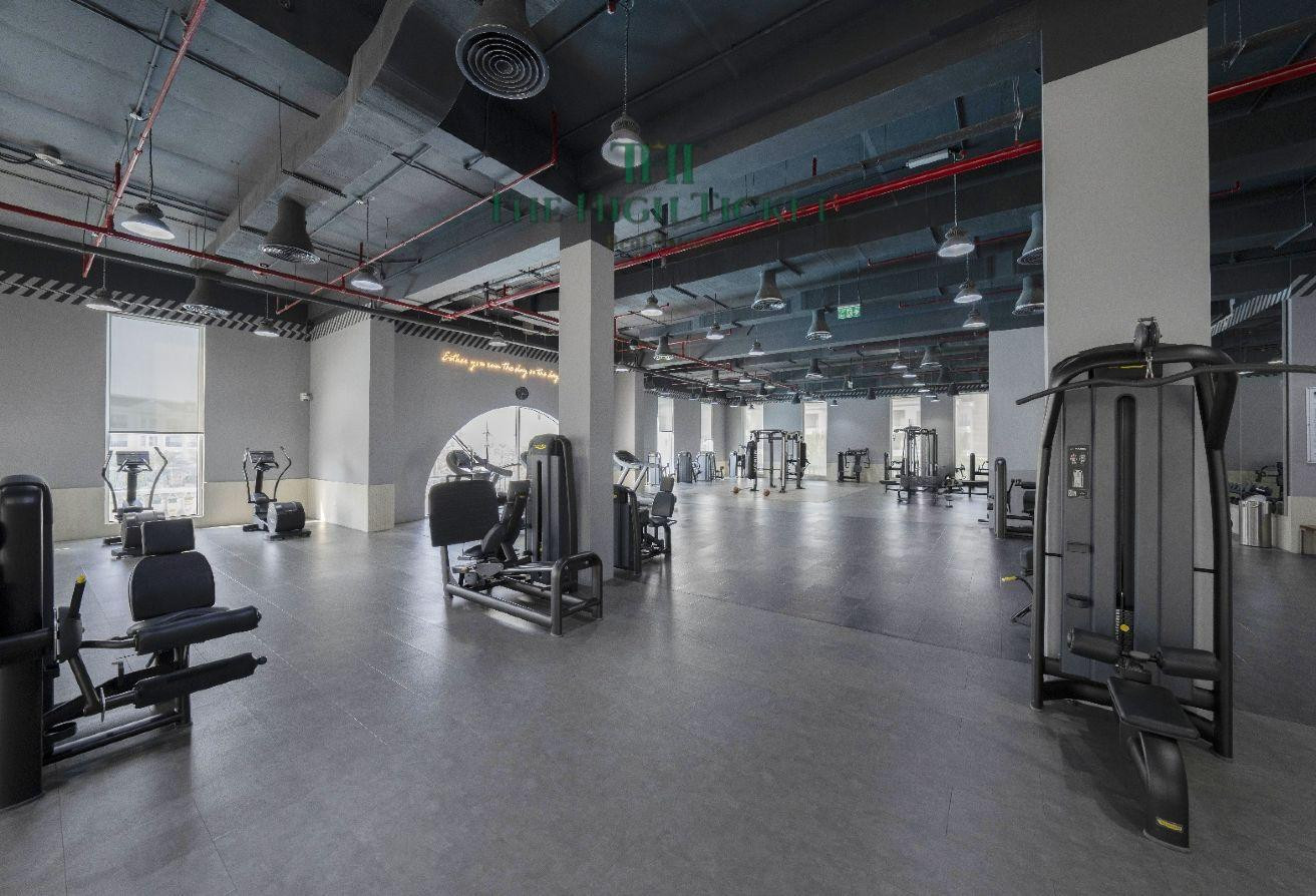 Luxurious | 4BHK | FF | Including Bills - Villa in Marina Residences 195