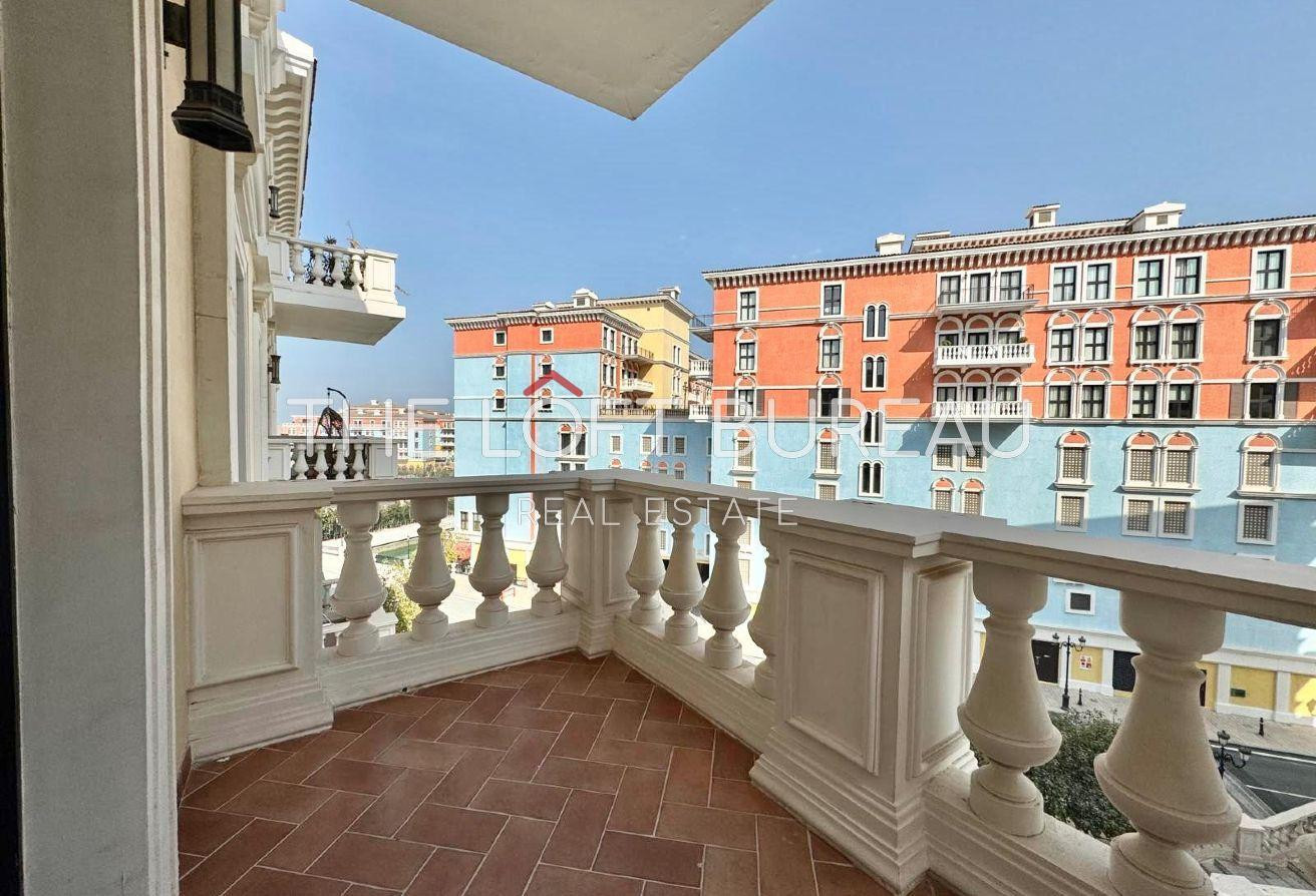 for sale 3 bedroos, 3 bath, 4 balconies best price