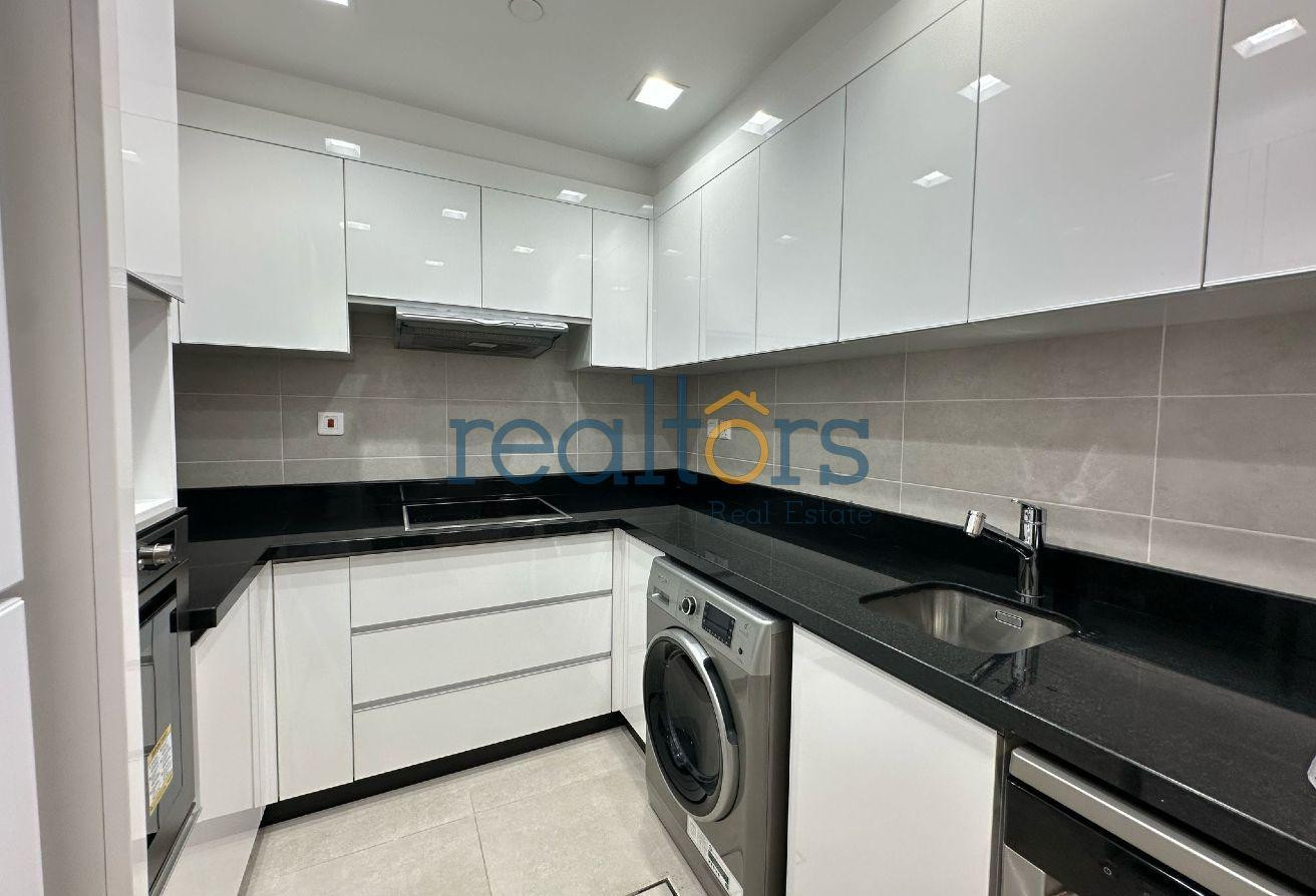 Premium Studio Living in VB 28 with Stunning Views - Apartment in Al Mutahidah Tower