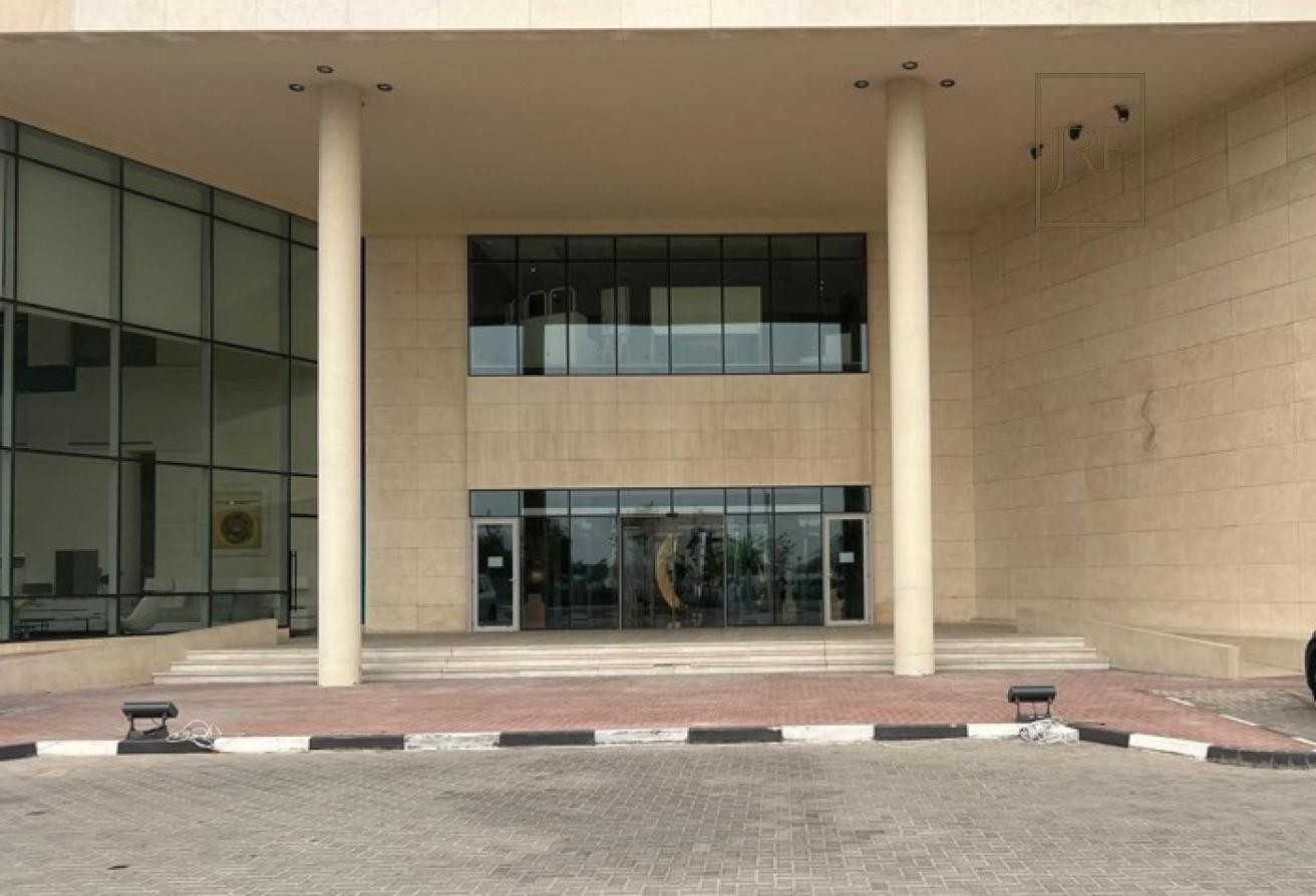 Fully furnished office space for rent in DOHA, Lusail Twin Towers   for 3 persons with everything taken care of