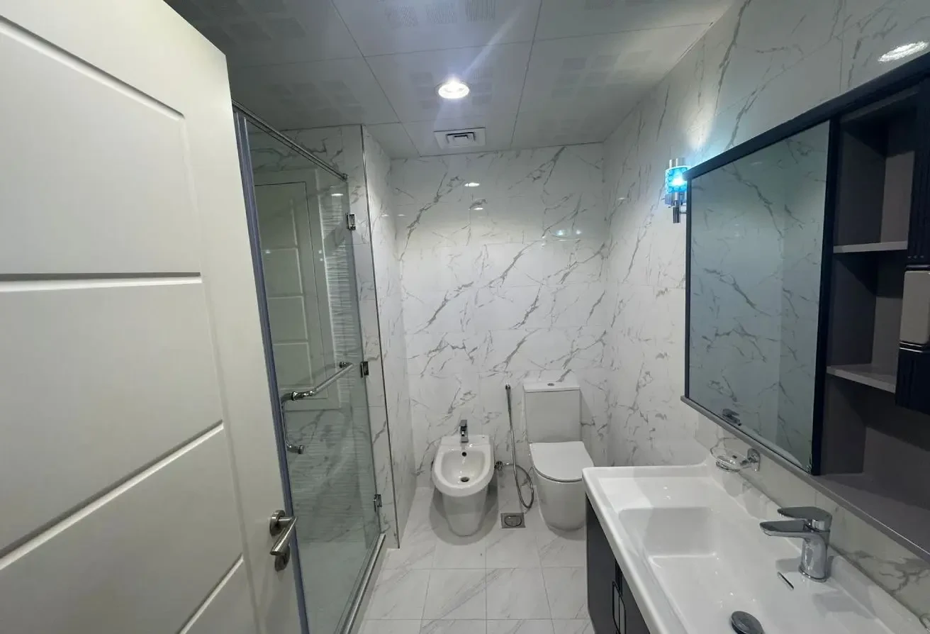 AMZ PRICE 2 BEDROOMS PARTIAL MARINA HIGH FLOOR - Apartment in East Porto Drive