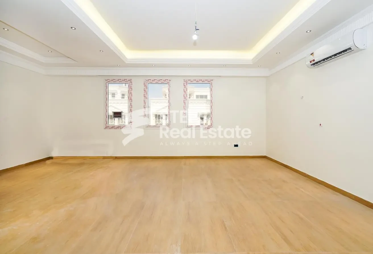 Luxurious 8 BHK Villa for Sale in Al Thumama - Villa in Al Hadara Street
