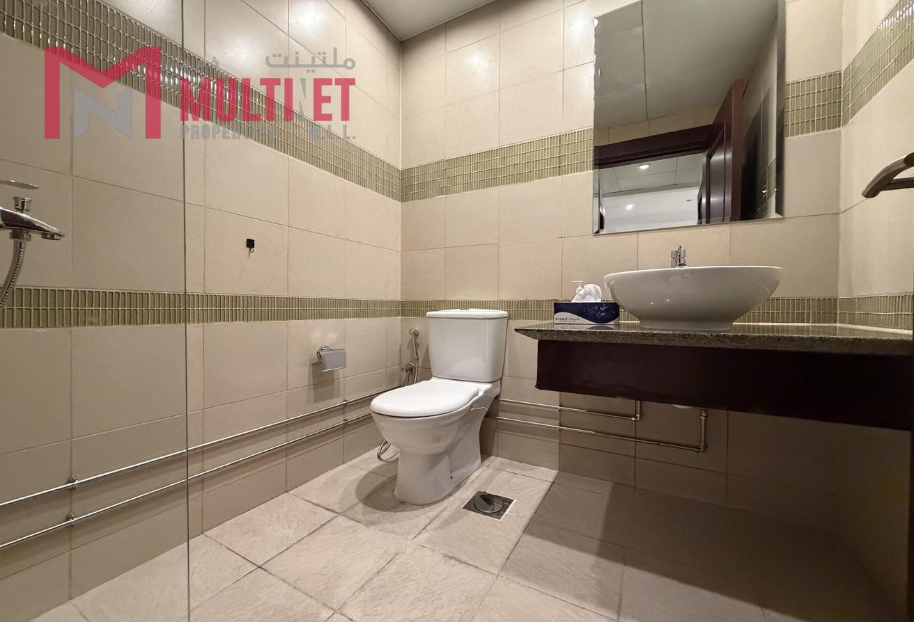 1 BHK + Small Room FF W/ 2 Balconies in Porto - Apartment in East Porto Drive