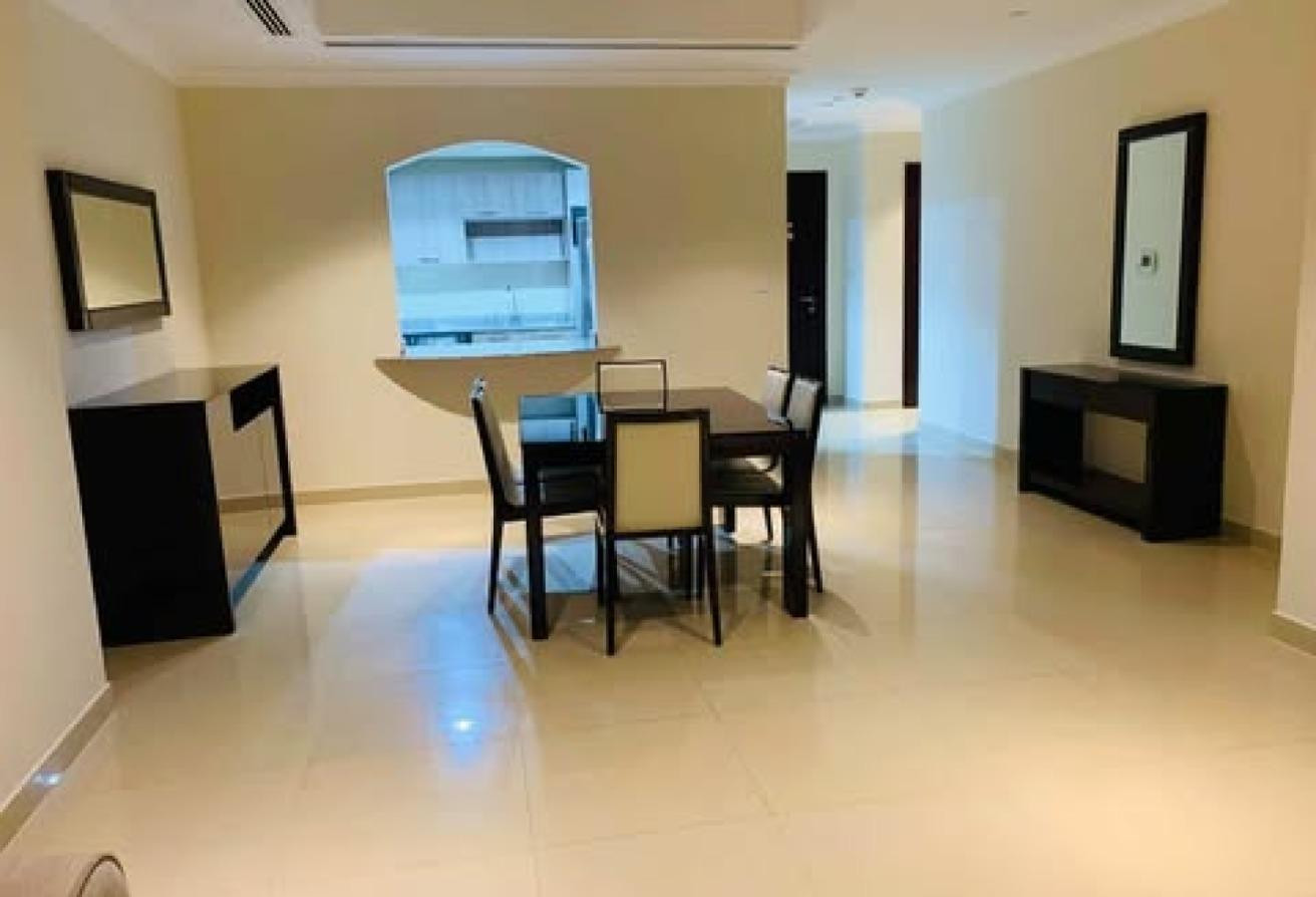 BEST OFFER _ ONE BEDROOM _INCLUDED BILLS - Apartment in East Porto Drive