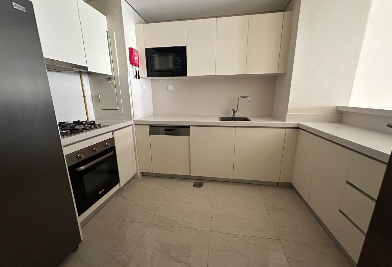 MODERN QUALITY | PRIME LOCATION | BALCONY