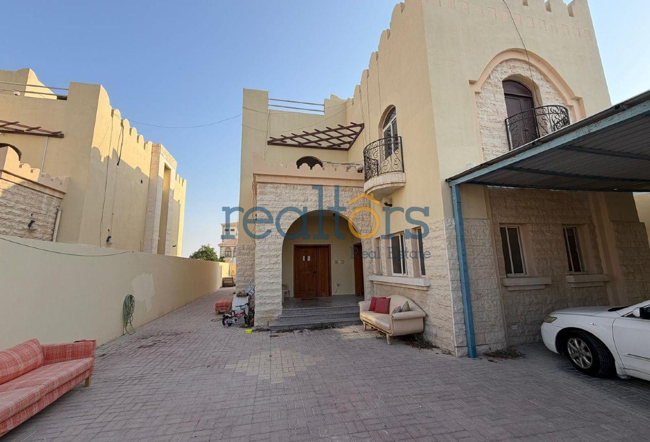 2 Villas for Sale – Excellent Location Muraikh - Villa in AlMuraikh