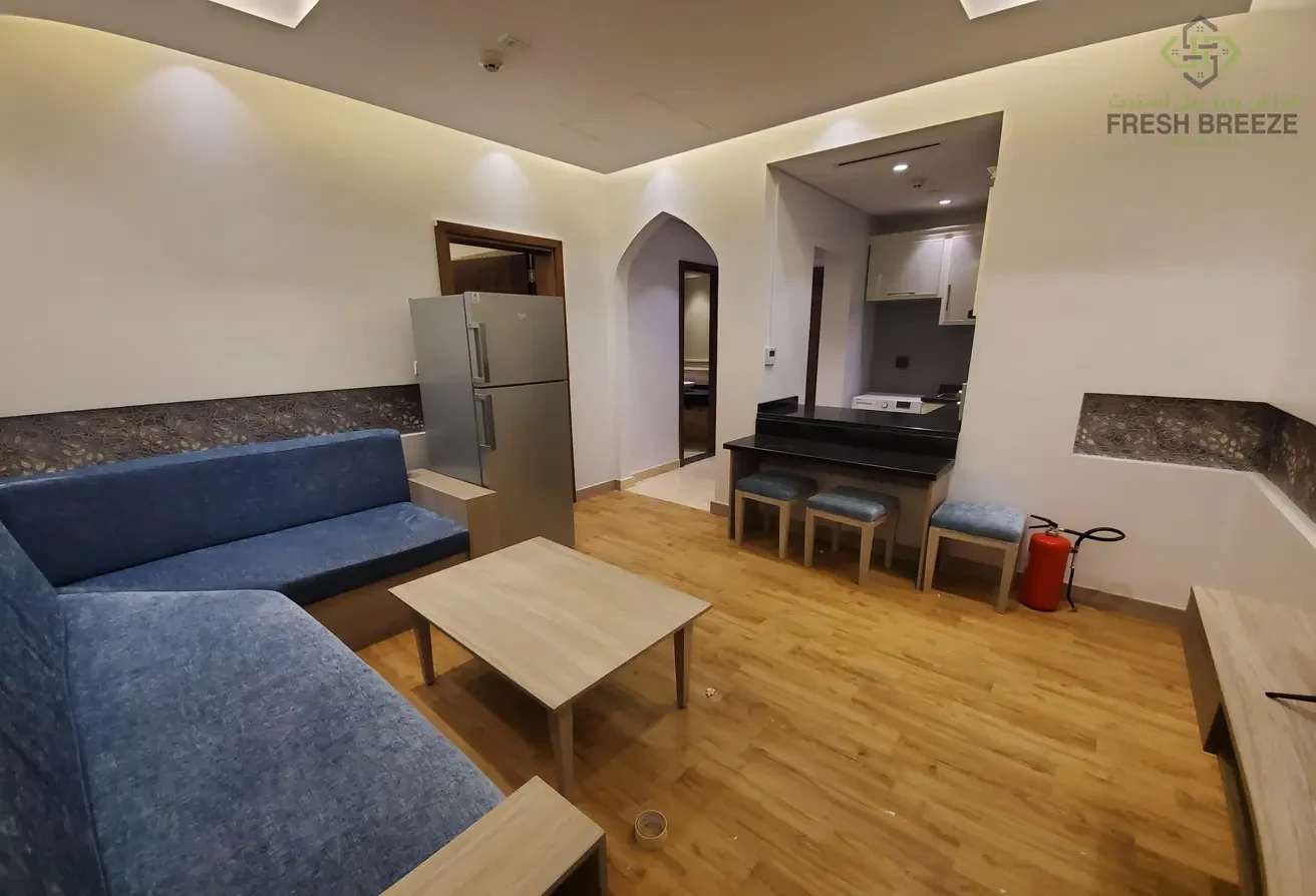 Luxury 1BHK Fully Furnished in al Nasr area - Apartment in Al Nasr Street