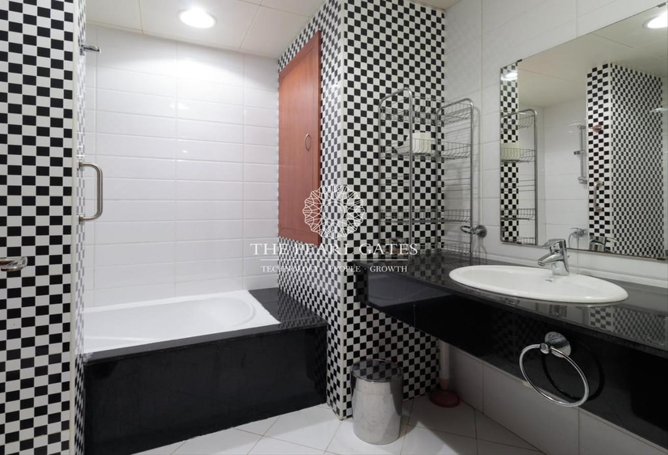 Bills Included | 1 Bedroom | Spacious Layout - Apartment in East Porto Drive