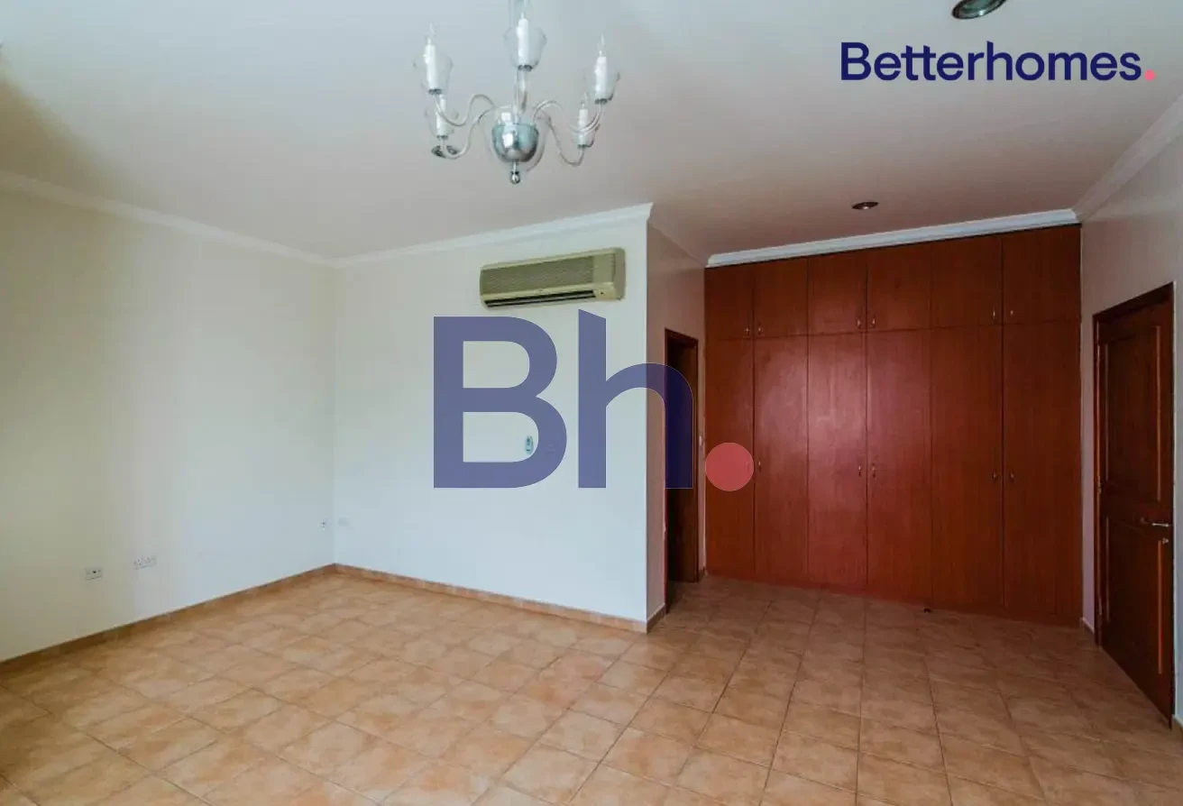 GREAT AMENITIES | MAID ROOM | PRIME LOCATION - Compound Villa in Ain Khaled