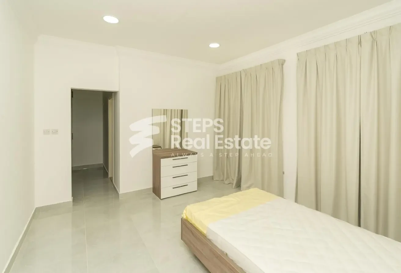 Bills Inclusive Luxury Villa in Legtaifiya - Compound Villa in West Bay Lagoon