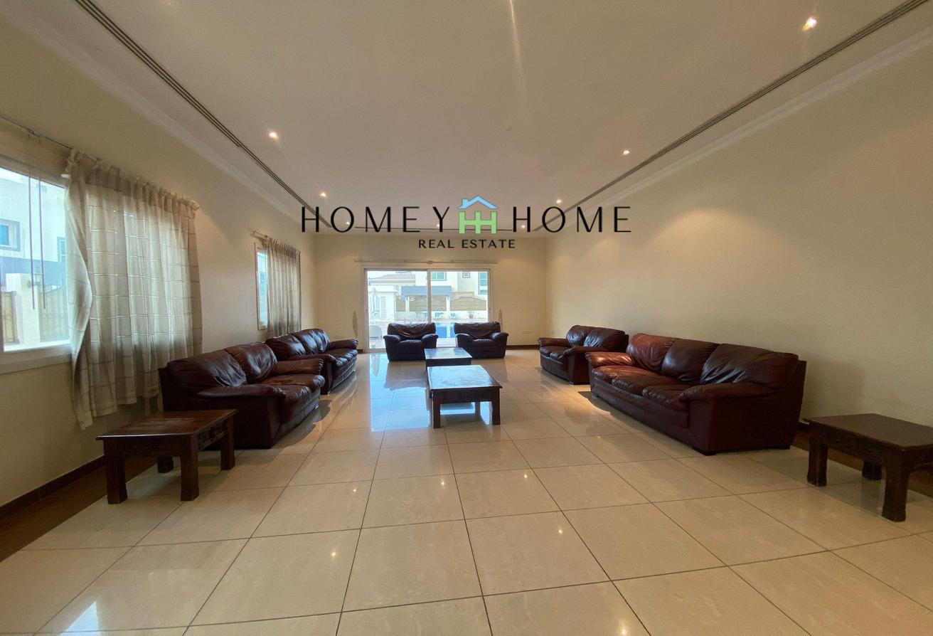 villa 3BHK IN compound IN Fereej Al-Nasr - Villa in Al Nasr Street