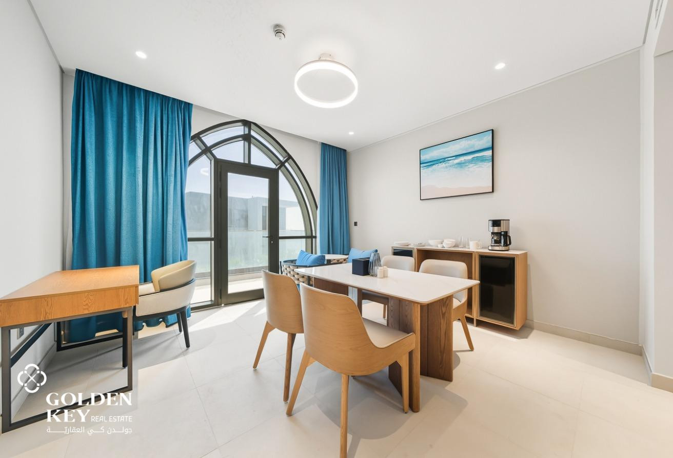 No Commission | WIFI Included | Fully Furnished - Studio Apartment in La Plage Centrale