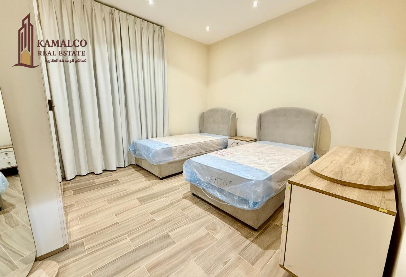 Brand new 2 bedroom furnish includ wifi muntazah