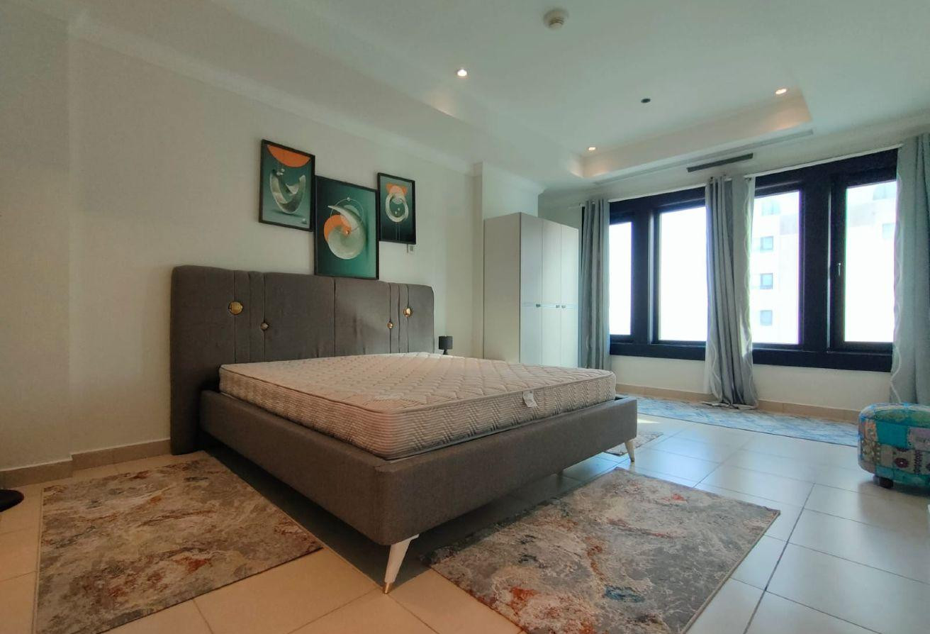 Spacious 1 Bedroom FF | Sunny And Airy | Balcony - Apartment in East Porto Drive