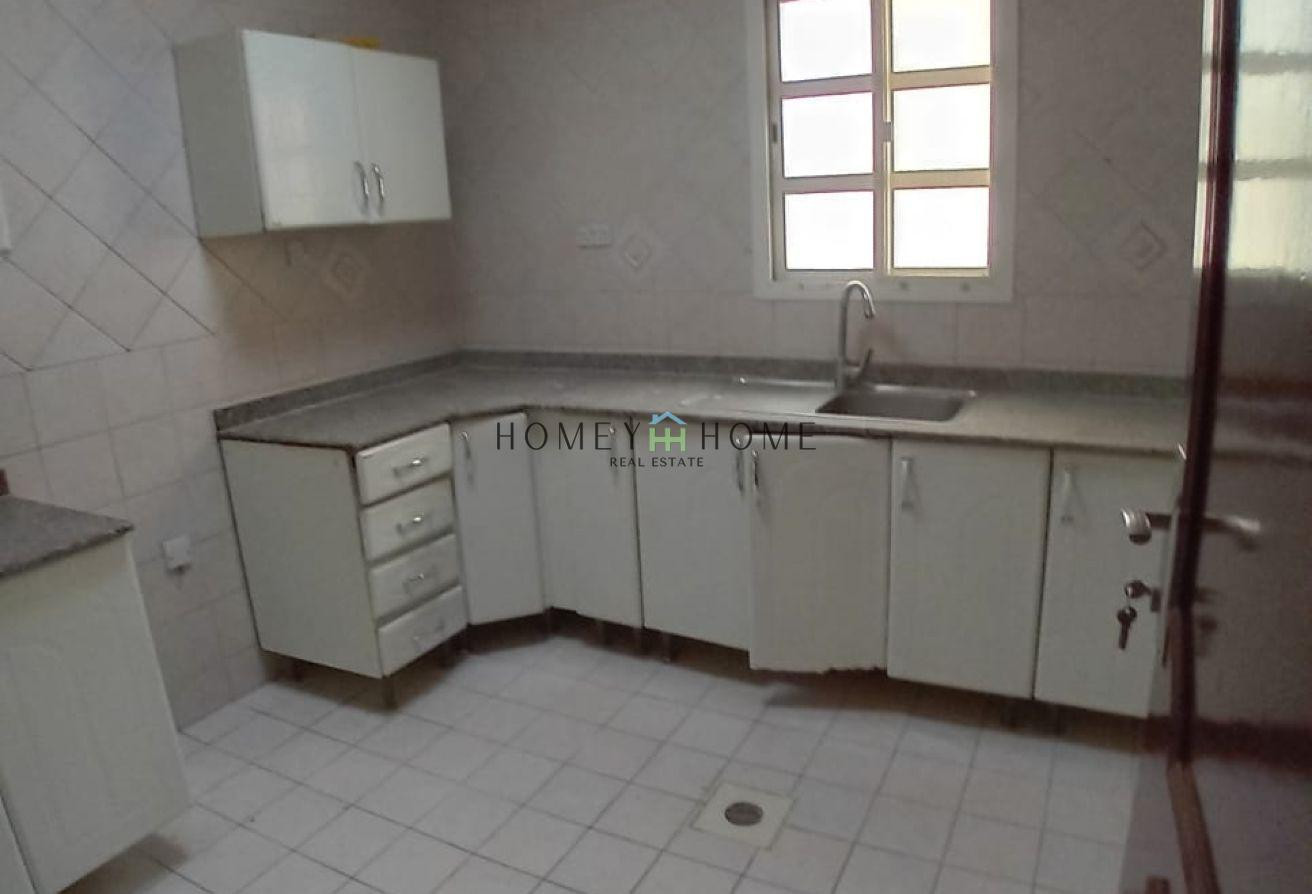 2 BHK Unfurnished Flat for Rent in Doha Al Jadeeda - Apartment in Doha Al Jadeed