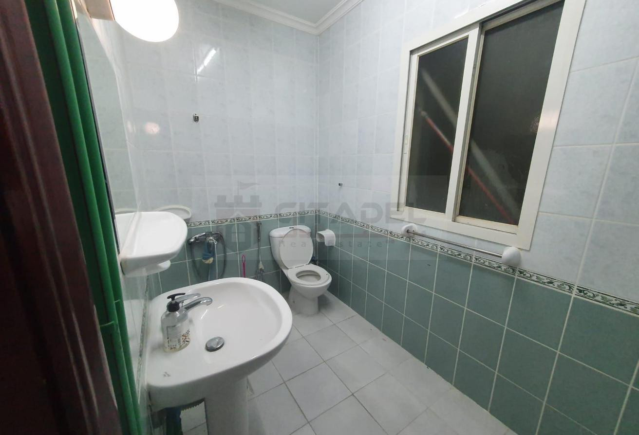 Available 3BHk Unfurnished flats in Ben Mahmoud