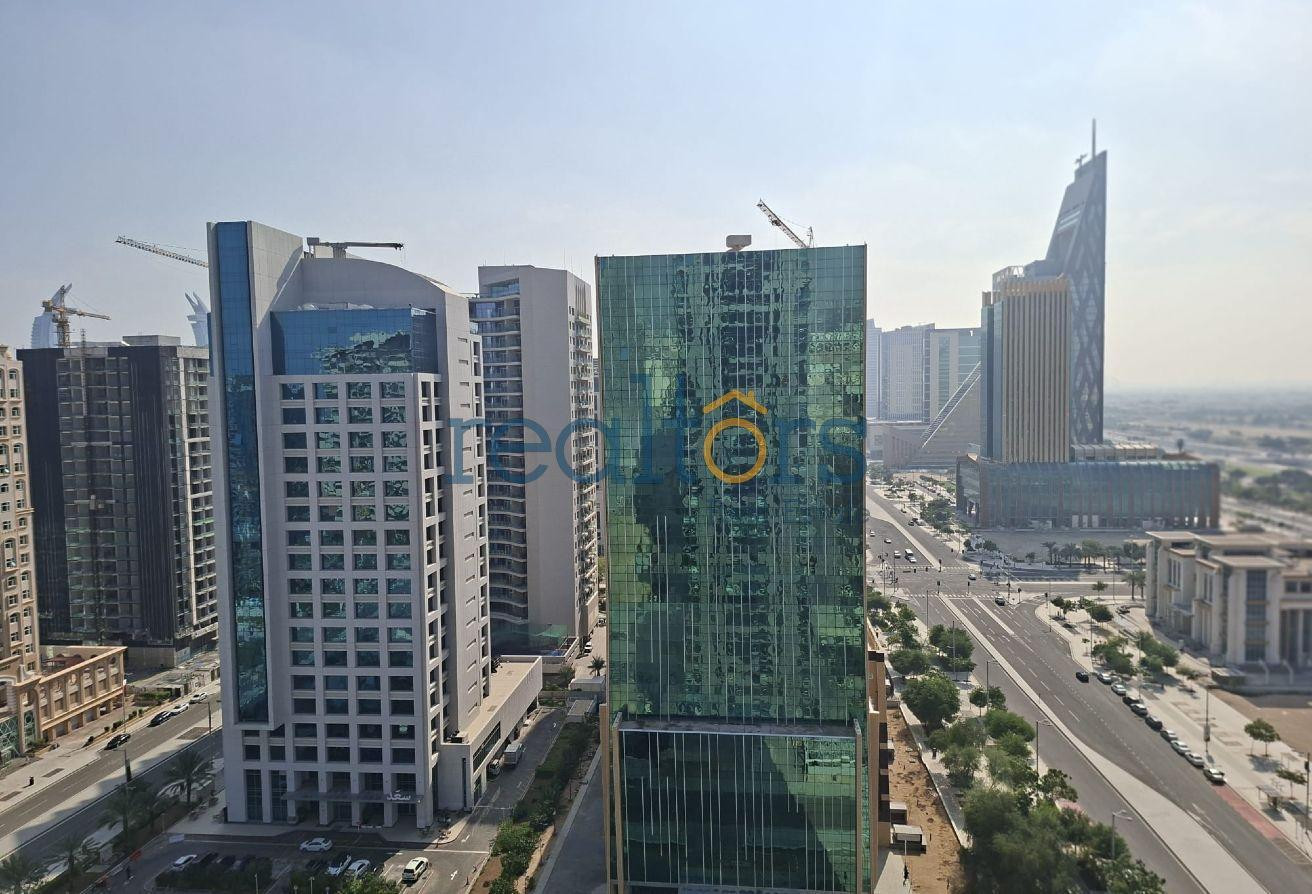Panoramic view_high floor_2 bedrooms_marina lusail