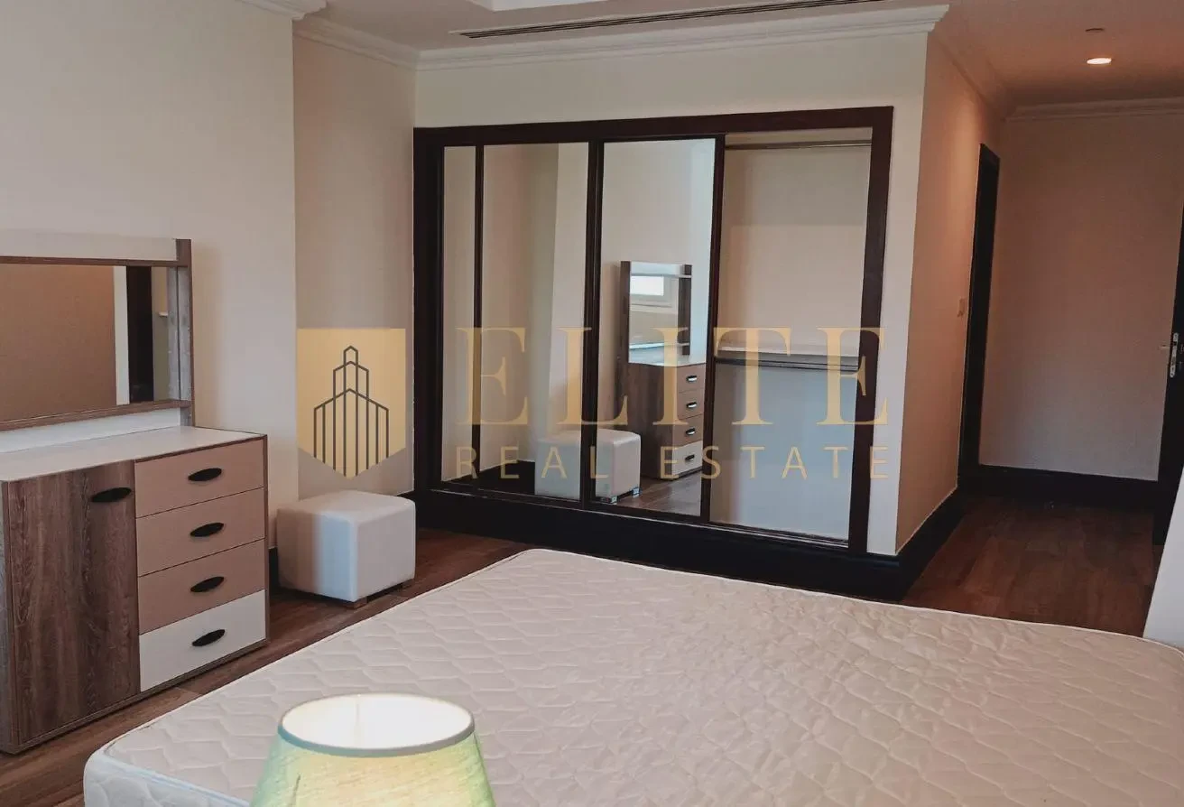 Luxury 1-Bedroom Fully Furnished in Viva Bahriya - Apartment in Viva West