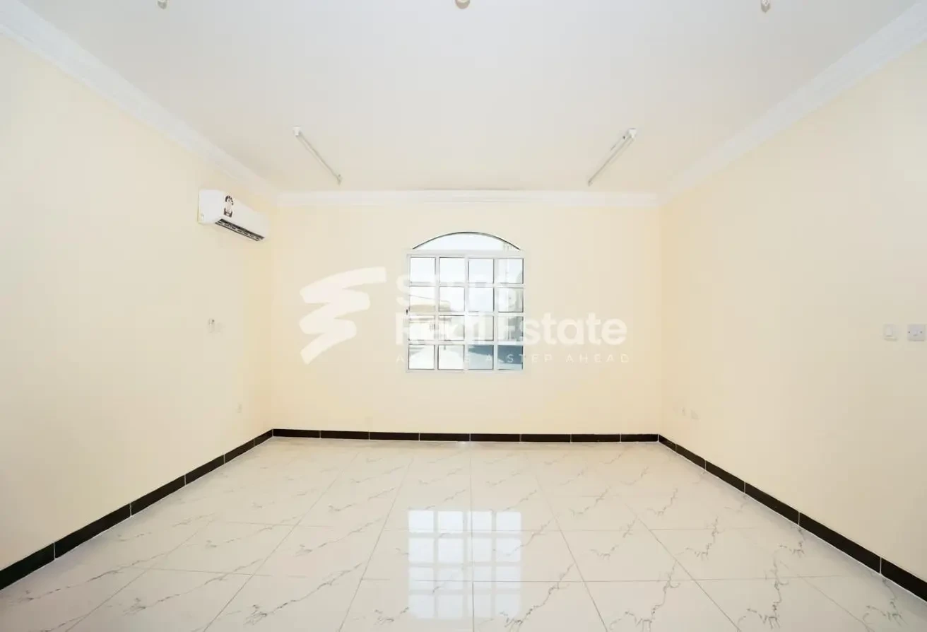 New Villa Ideal for Female Staff in Ain Khaled - Villa in Umm Al Seneem Street