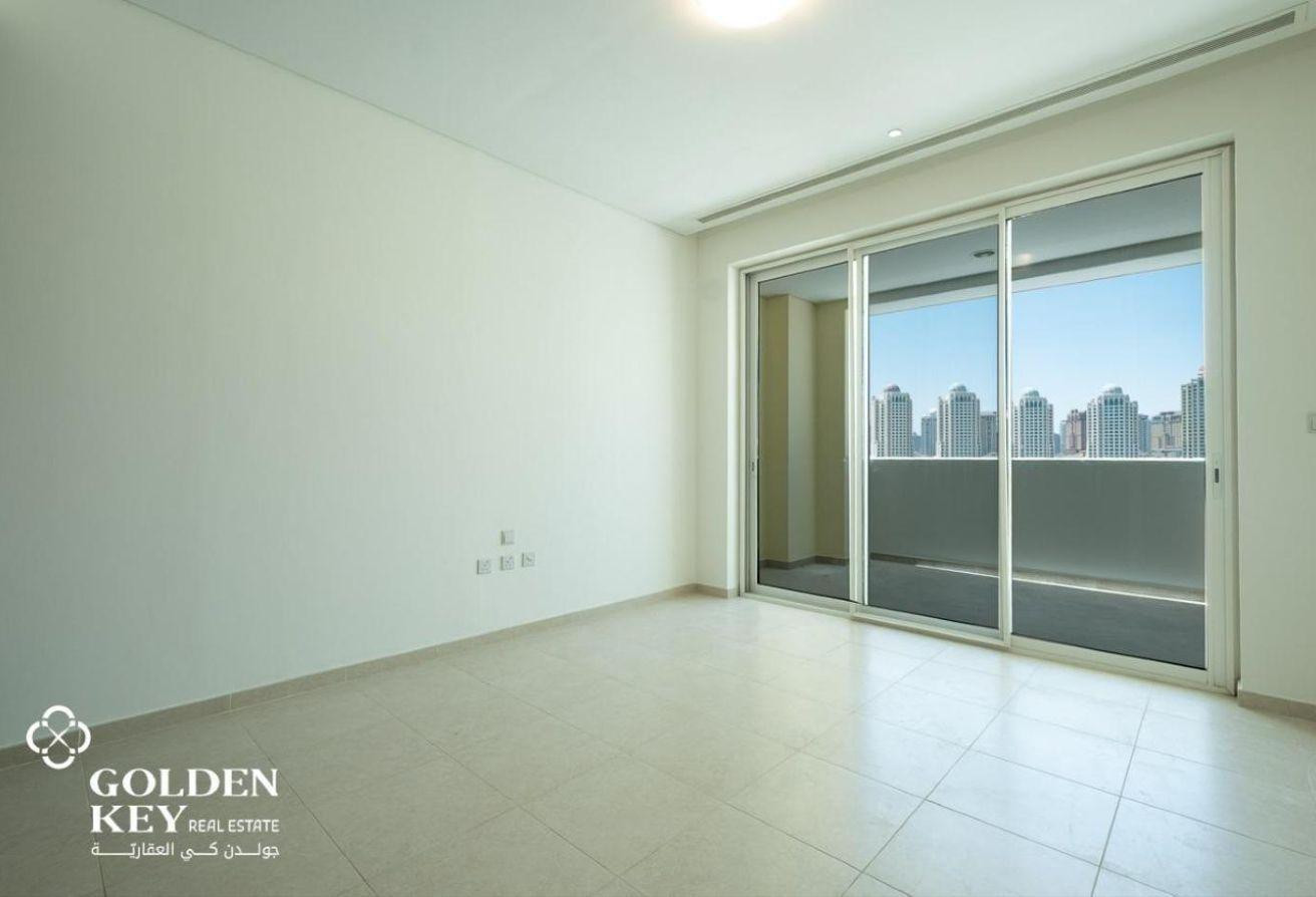 Bills Included| 1BHK Chalet With Balcony| Sea View