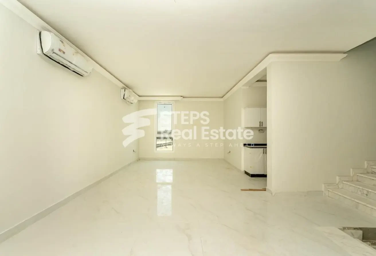 Two Spacious Attached Villas in Al Gharafa - Villa in Al Hanaa Street