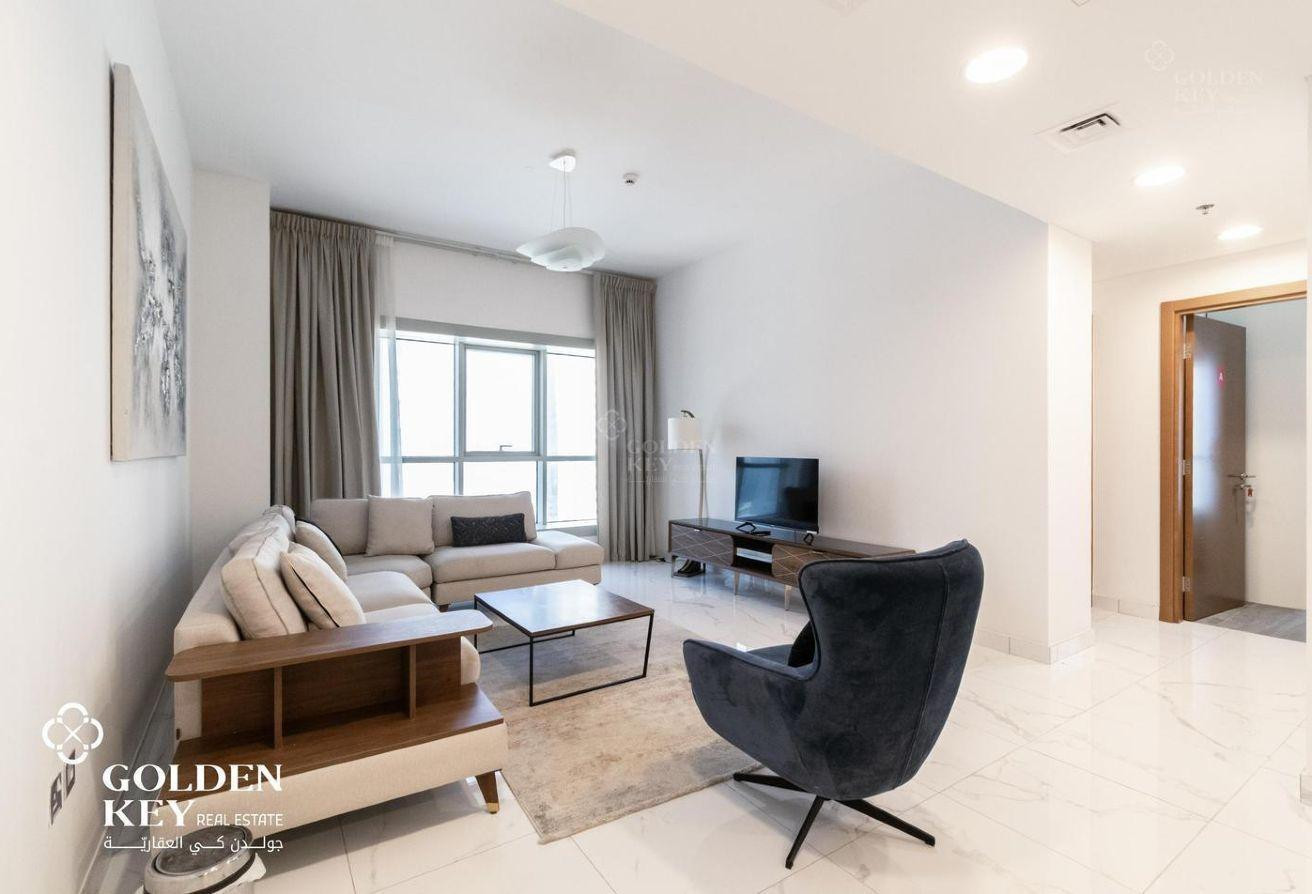 LUXURY AND CONVENIENCE | WEST BAY LIVING