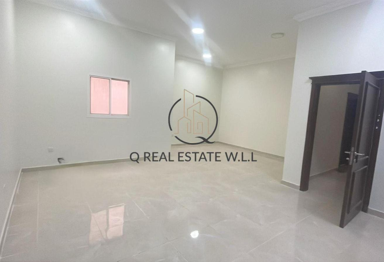 Um Al Amad Three-Bedroom Apartments for Rent - Apartment in Umm Al Amad