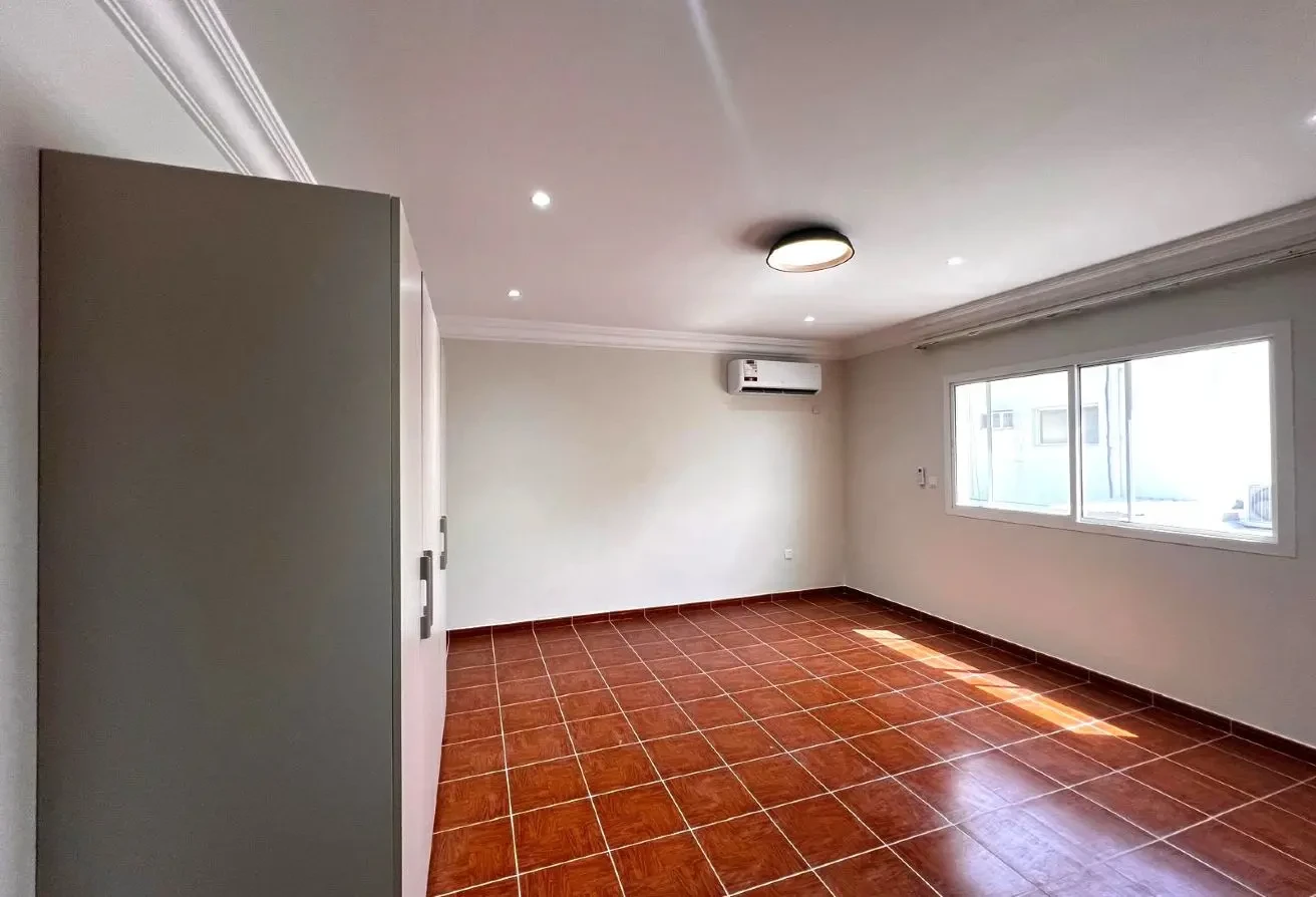 ELEGANT SPACIOUS 6BR STANDALONE VILLA - Villa in Al Maamoura