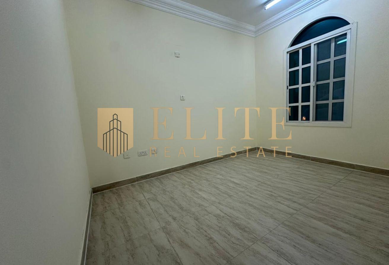Brand New Villa Ideal for Families in Ain Khaled - Compound Villa in Ain Khaled